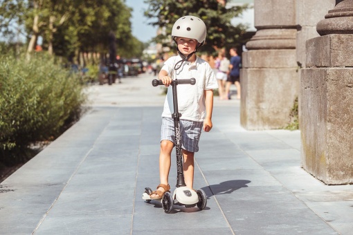 Trotinete Highwaykick 3 LED Bege Scoot And Ride