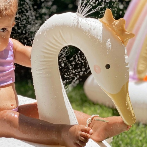 Princesa CISNE Insuflável com Aspersor SUNNYLIFE