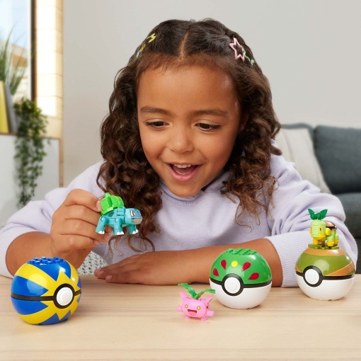 Mega POKEMON 4 bolas treino na relva MATTEL