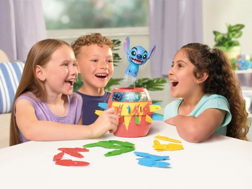 Salta DISNEY Stitch BIZAK