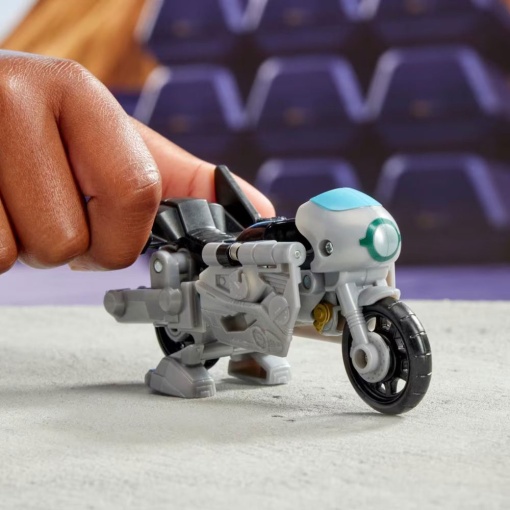 TRANSFORMERS Earthspark Terran Thrash HASBRO