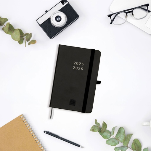 Agenda escolar semanal A6 2025/26 18 meses FINOCAM Minimal negro com elástico
