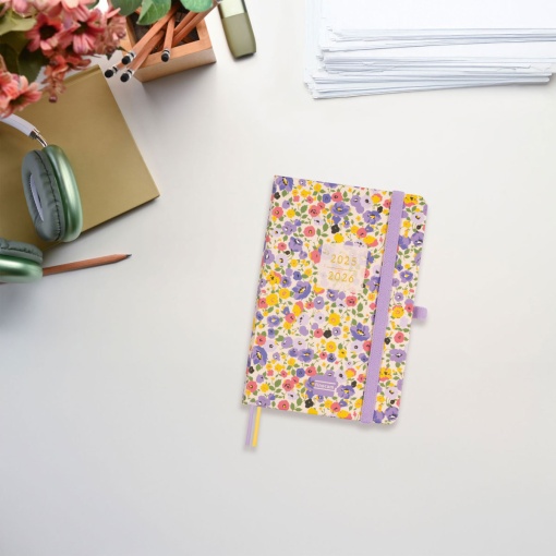 Agenda escolar semanal A6 2025/26 18 meses FINOCAM Minimal Girl com elástico