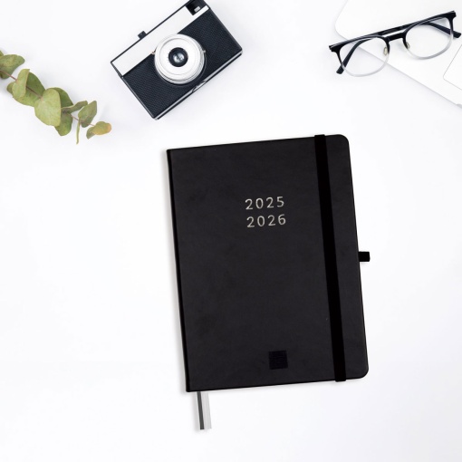 Agenda escolar semanal A5 2025/26 18 meses FINOCAM Minimal negro com elástico