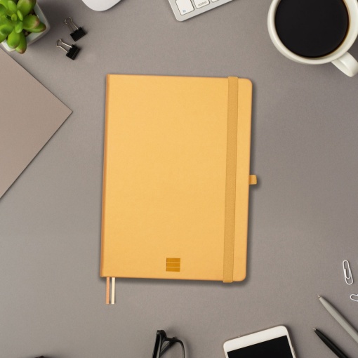 Cuaderno A5 tapa dura FINOCAM Nexo rayado 72 hojas 80g camel