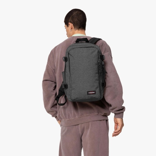 Mochila EASTPAK Cabin Pak'r Black Denim 40x20x25cm