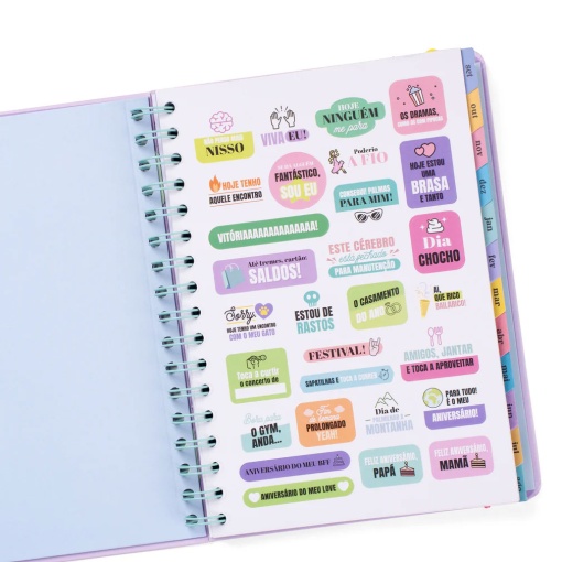 Agenda escolar semanal A5 2025/26 12 meses espiral MR.WONDERFUL "Algo mágico espera por mim"