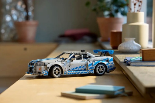 LEGO Technic Velocidade Furiosa Carro Nissan Skyline GT-R (R34) 42210