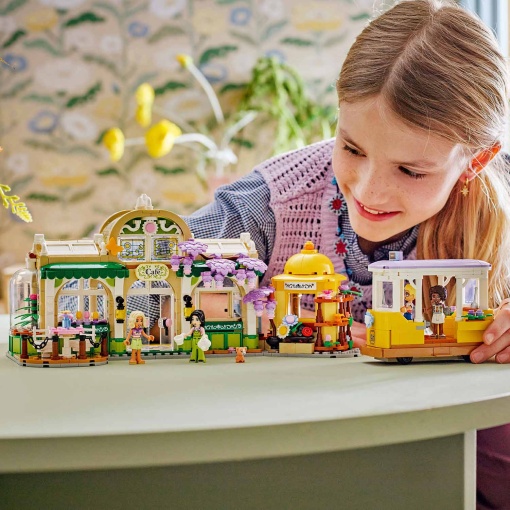 LEGO Friends Café das Plantas e Loja de Flores 42671