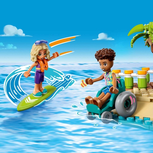 LEGO Friends Resort de Praia de Férias em Família 42673