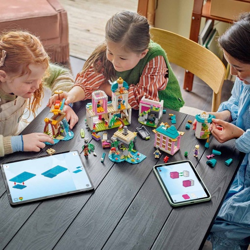 LEGO Disney Castelo da Princesa & Animais de Estimação Reais 43267
