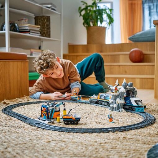 LEGO City Comboio Expresso do Ártico dos Exploradores 60470
