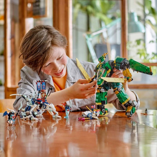 LEGO Ninjago Mech Jato do Lloyd 71845