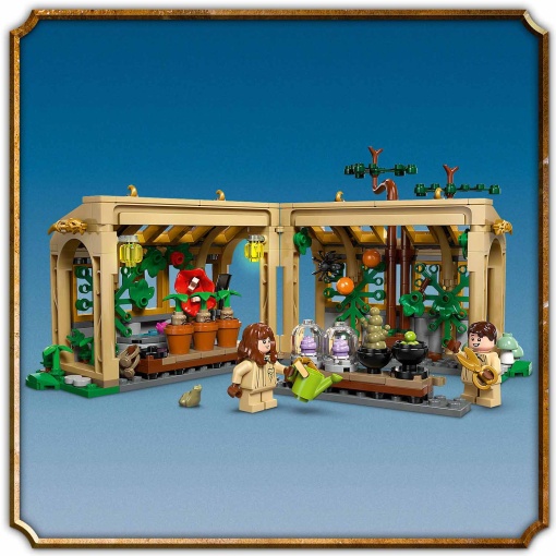 LEGO Harry Potter O Castelo de Hogwarts: Aula de Herbologia 76445