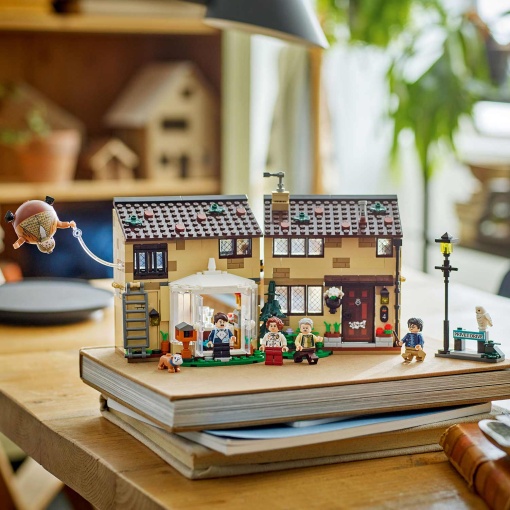 LEGO Harry Potter Privet Drive: Visita da Tia Marge 76451
