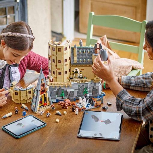 LEGO Harry Potter O Castelo de Hogwarts: A Torre Principal 76454