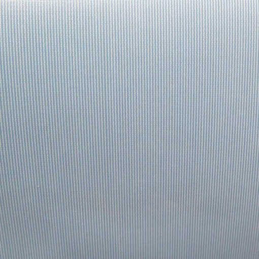 Tela plástica 1,43x1m azul claro