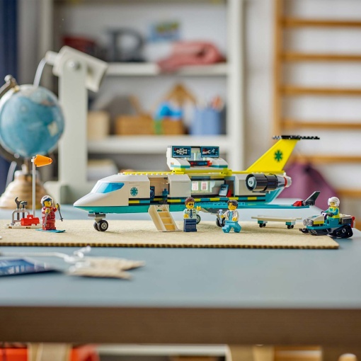 LEGO City Avião de Ambulância Aérea de Emergência 60465