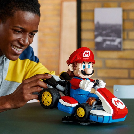LEGO Super Mario Kart: Mario e Kart Padrão 72037