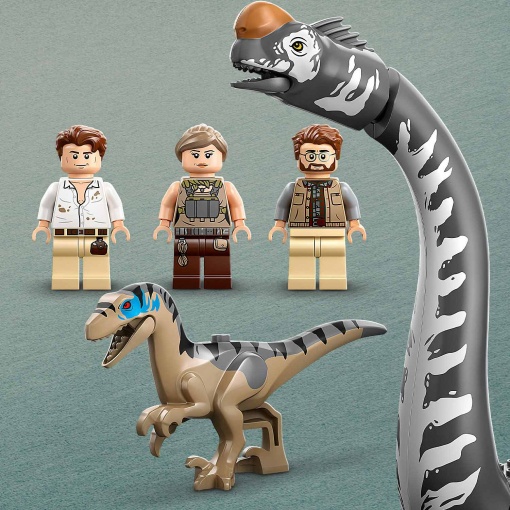 LEGO Jurassic World Missão de Localização de Raptor e Titanossauro 76973