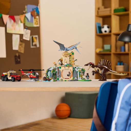 LEGO Jurassic World missão aérea com Espinossauro e Quetzalcoatlus 76976