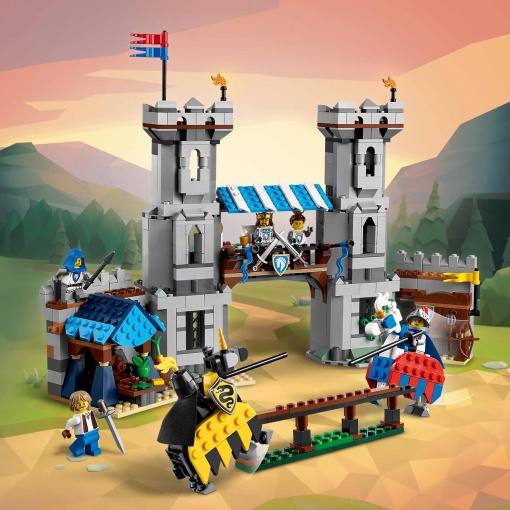 LEGO Creator 3-In-1 castelo medieval com cavaleiro e cavalo 31168