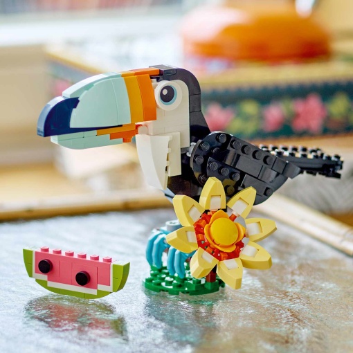 LEGO Creator 3-In-1 animais selvagens: tucano tropical 31173