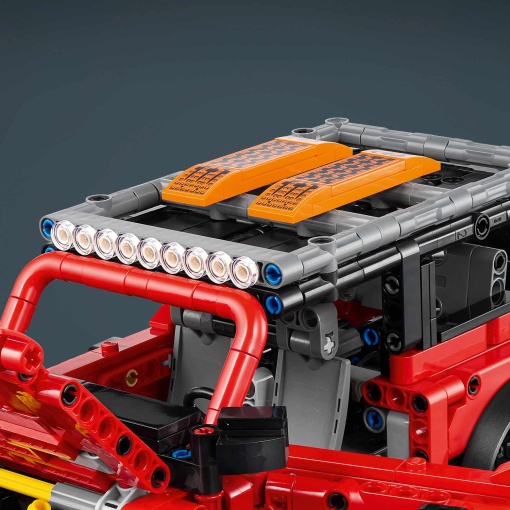 LEGO Technic SUV Ford Bronco 42213
