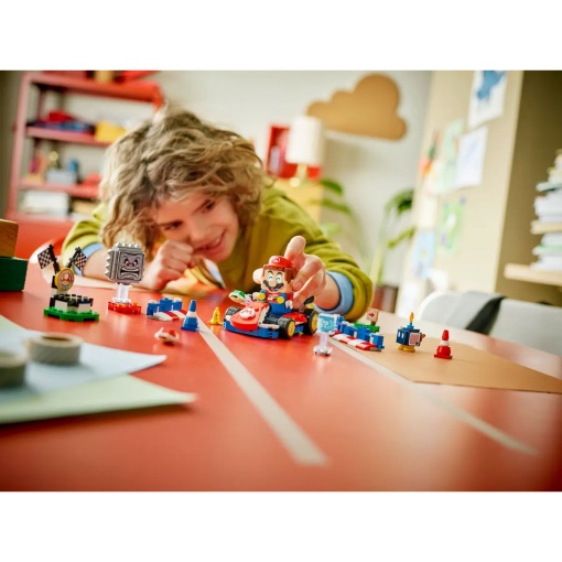 LEGO Super Mario Kart - LEGO Mario interativo e kart padrão 72043