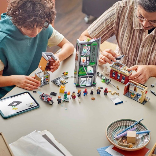 LEGO Marvel Spider-Man contra Oscorp 76324