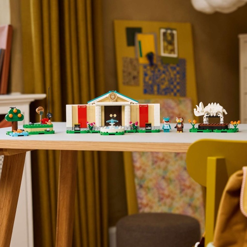 LEGO Animal Crossing a coleção do museu do Blathers 77056