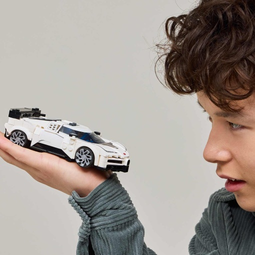 LEGO Speed Champions carro desportivo Bugatti Centodieci Hyper 77240