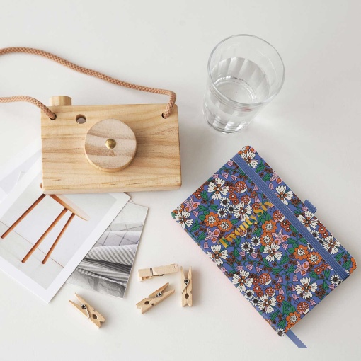 Agenda semanal A6 2026 MIQUELRIUS Passport gráfica Blooming com elástico