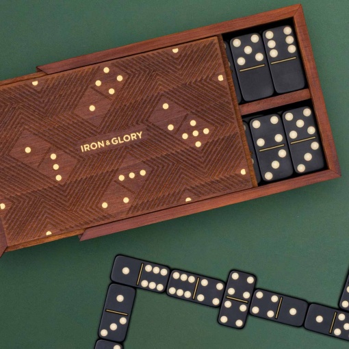 Dominoes - Dominó deluxe em caixa de madeira IRON & GLORY