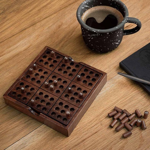 Sudoku deluxe em caixa de madeira IRON & GLORY
