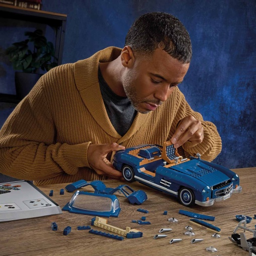 Hot Wheels Premium Series Brick Shop Mercedes-Benz 300 SL 1600 peças MATTEL HWW25