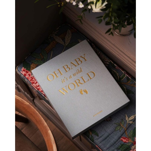 Photo album "Oh baby it's a wild world" 31x26cm PRINTWORKS