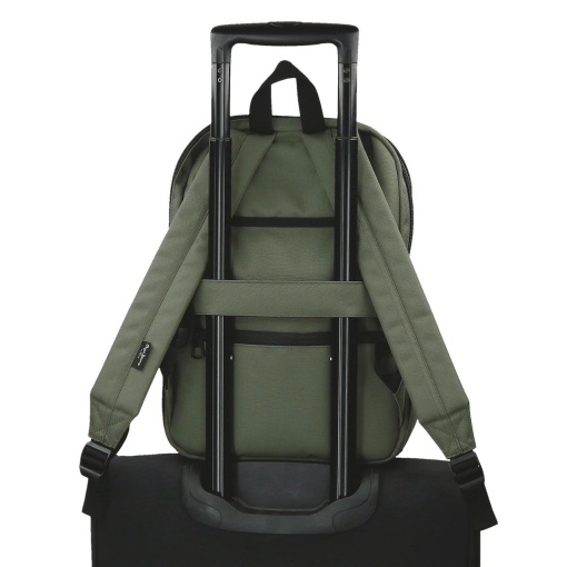 PEPE JEANS Matlock khaki backpack for 13.3'' laptop and 12'' tablet, adaptable to a trolley.