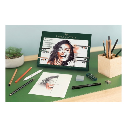 Conjunto FABER-CASTELL Discovery materiais secos - 17 peças