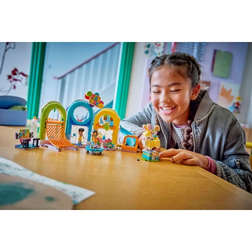 LEGO Friends Indoor Amusement Park 42686
