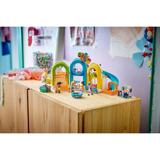 LEGO Friends Indoor Amusement Park 42686