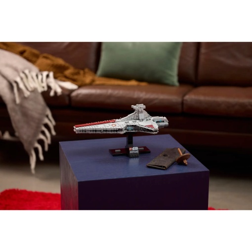 LEGO Star Wars Attack Cruiser de Classe Venator 75441