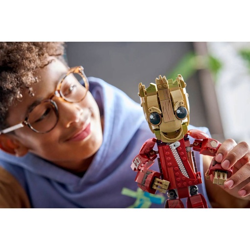 LEGO Marvel Groot com Macacão dos Ravager 76341