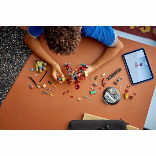 LEGO Marvel Batalha Épica: Hulkbuster contra Hulk 76343