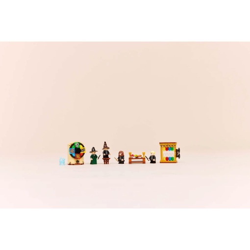 LEGO Harry Potter Castelo de Hogwarts: Cerimónia do Chapéu Selecionador 76460