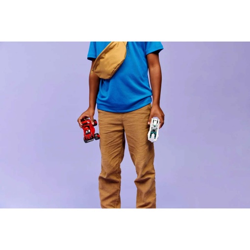 LEGO Sonic Carro do Silver contra Monster Truck do Knuckles 77118