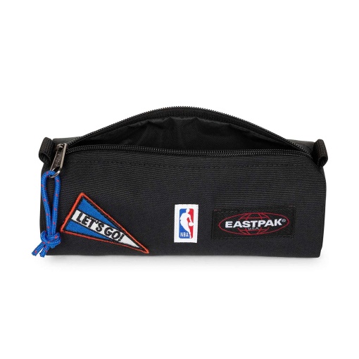 Estojo EASTPAK Benchmark Single NBA Patch