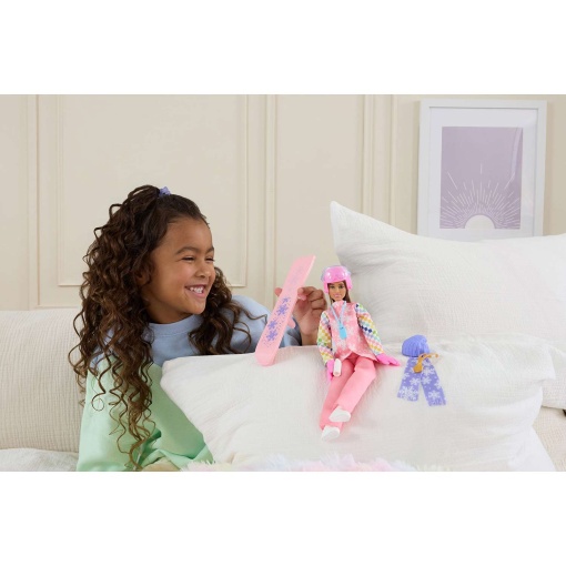 BARBIE Career Snowboarder JKF78