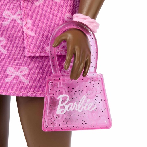 BARBIE Deluxe Style com aparelho auditivo HYV24/JJN70
