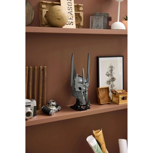 LEGO ICONS The Lord of the Rings: Helmet of Sauron 11373